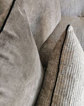 Canapé daybed Charlotte 200 cm en lin Vérone chenille soft washed arabica by Bérengère Leroy - view 3