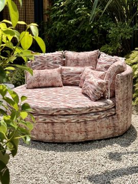 Canapé Outdoor Love Seat Mille Et Une Nuit / Fabriqué en France by Bérengère Leroy - view 3