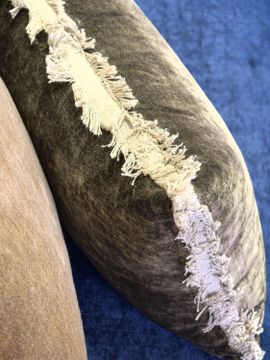 Canapé Mille Et Une Nuit 200 cm en lin Verone chenille soft washed navy by Bérengère Leroy - view 3