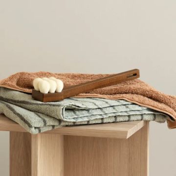 ENGAWA stool in oak made of solid oak wood by Blomus - view 5