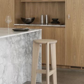 ELI oak wood bar stool, 75 cm by Blomus - view 6