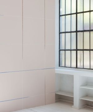 Roze by Calico Wallpaper - view 9
