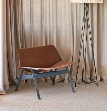 Panel De Ante Armchair by Capdell - view 2