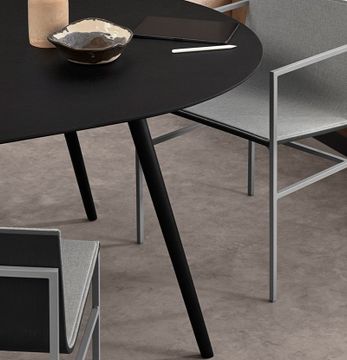 Gazelle Con Tapa Ovalada Table by Capdell - view 2