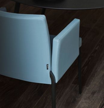 Flick Armchair by Capdell - view 3
