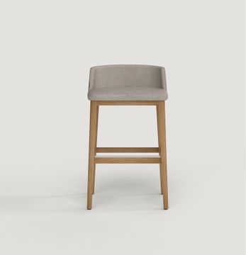 Concord Bajo De Madera Stool by Capdell - view 2