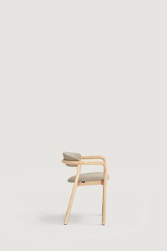 Cécile Tapizado Armchair by Capdell - view 8