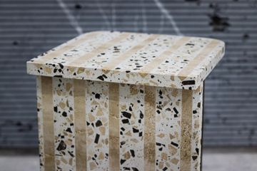 Line side table by Maami Home - view 2