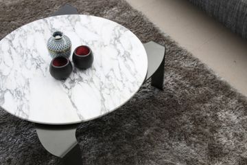 Moon coffee table by Maami Home - view 5