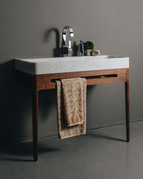 Fiji washbasin by Maami Home - view 2