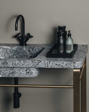 Vanuatu washbasin by Maami Home - view 2