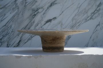Data coffee table by Maami Home - view 4