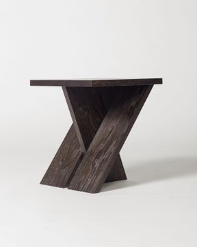 Sitio Table by Atelier de Troupe - view 2