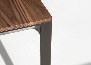 Able Table by Bensen - view 5