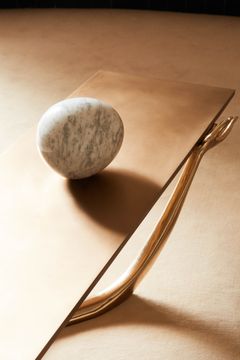 LEDA SCULPTURE-TABLE by BD Barcelona Design - view 5