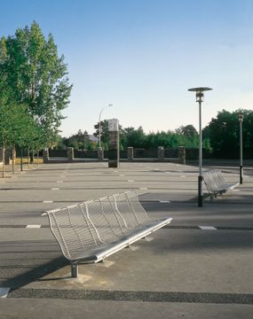 CATALANO by BD Barcelona Design - view 5