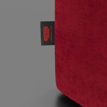 Cube pouf Hellfire club Stranger Things Edition l'icona che diventa design by Divani Store - view 5