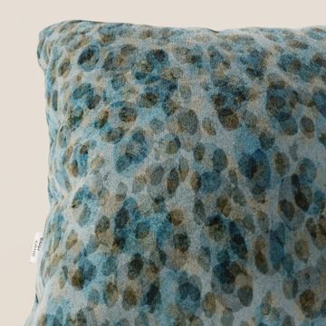 Brush cushions disponibili in various colours made in velvet water-repellent by Divani Store - view 2