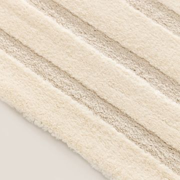 Zefira rug with motivo a rilievo crema water-repellent by Divani Store - view 4