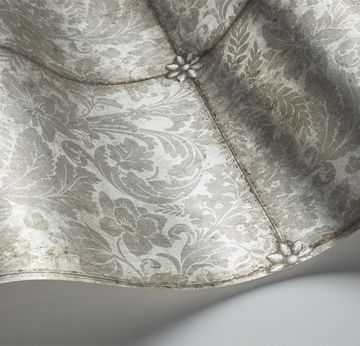 King's Argent by Cole & Son - view 7