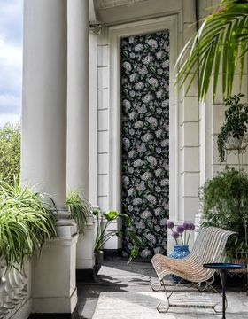 Ramo di Ortensia by Cole & Son - view 9