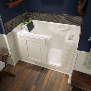 Acrylic Luxury Series 30 x 51 -Inch Walk-in Tub With Soaker System - Right-Hand Drain by American Standard - view 9