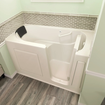 Gelcoat Premium Series 30 x 60 -Inch Walk-in Tub With Soaker System - Right-Hand Drain by American Standard - view 8