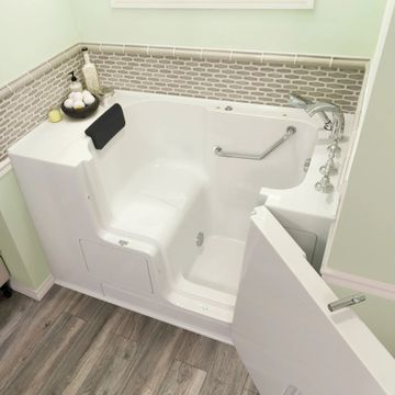 Gelcoat Premium Series 32 x 52 -Inch Walk-in Tub With Soaker System - Right-Hand Drain With Faucet by American Standard - view 9