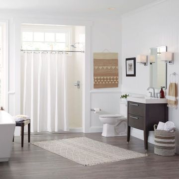 Townsend VorMax One-Piece 1.28 gpf/4.8 Lpf Chair Height Right-Hand Trip Lever Elongated Toilet With Seat by American Standard - view 7