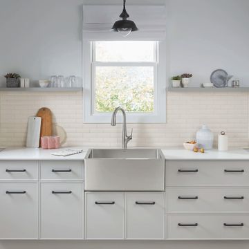 Avery 30 x 20-Inch Stainless Steel Undermount or Flush Mount Single Bowl Apron Front Kitchen Sink by American Standard - view 4