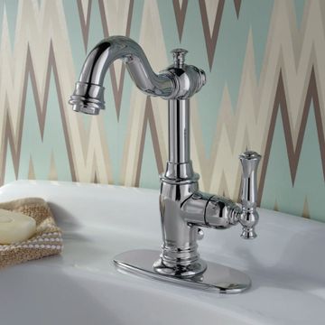 Quentin Single Hole Single-Handle Bathroom Faucet With Lever Handle by American Standard - view 9