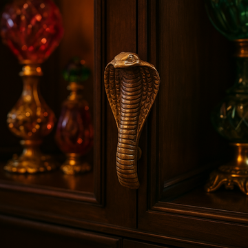 Fauna Selva – snake brass knob by Il Bronzetto - view 2