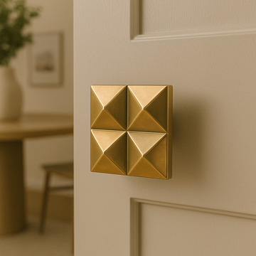 Geometria River North - brass knob by Il Bronzetto - view 2