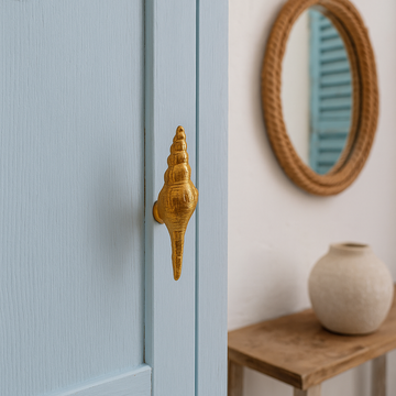 Oceano Tower - seashell brass knob by Il Bronzetto - view 2