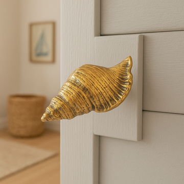 Oceano Common Whelk - seashell brass knob by Il Bronzetto - view 2