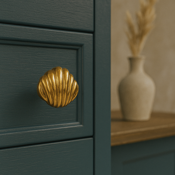 Oceano Bullia - seashell brass knob small by Il Bronzetto - view 2