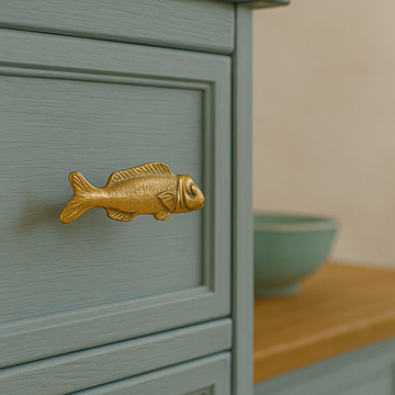 Oceano Camogli - fish brass knob by Il Bronzetto - view 2