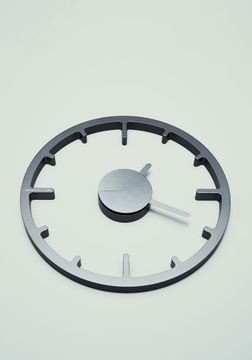 Real Wall Clock by La Manufacture - view 4