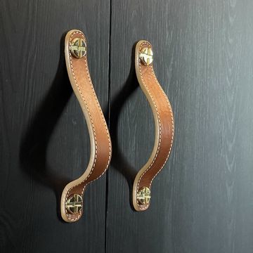 Artisanal Classic Leather Pull Handle XL by Jover+Valls - view 6