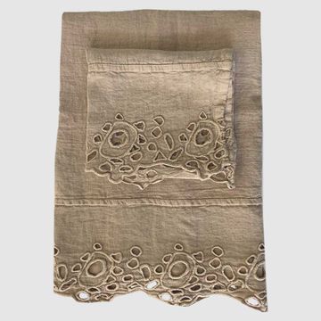 Shooting linen towel set by LA FABBRICA DEL LINO - view 2