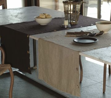 Modular runner with buttons and buttonholes by LA FABBRICA DEL LINO - view 2