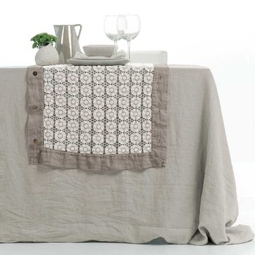 Modular table runner with daisy-shaped buttons * while stocks last by LA FABBRICA DEL LINO - view 3