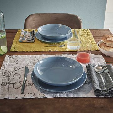 Pair of placemats with Narcissus embroidery by LA FABBRICA DEL LINO - view 3