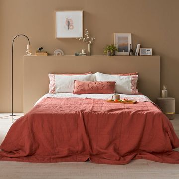 Sheet and pillowcase set with cross stitch embroidery by LA FABBRICA DEL LINO - view 9