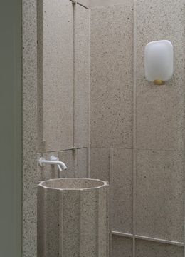 Light Me Tender Vertical/ Wall by DCWéditions - view 6