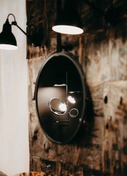 TELL ME STORIES - Mirror with integrated lighting and shelfs by DCWéditions - view 6