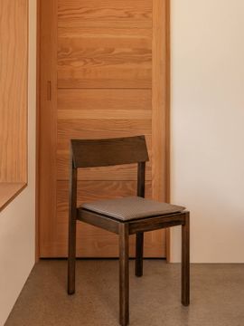 Mauro Dining Chair, Seat Cushion by Audo Copenhagen - view 4