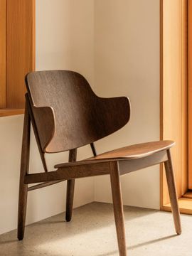 The Penguin Wooden Lounge Chair by Audo Copenhagen - view 2