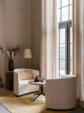 Tearoom Lounge Chair by Audo Copenhagen - view 8