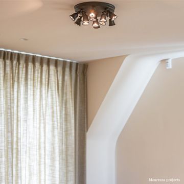Fleure on round plate large by Authentage Lighting - view 3